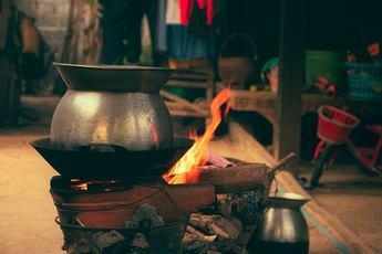 燃气传感泄露警报器进到千家万户家的缘故