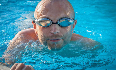 智慧游泳馆与传统游泳馆的对比