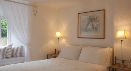 LoRa与ZigBee技术在智能家居中的性能对比