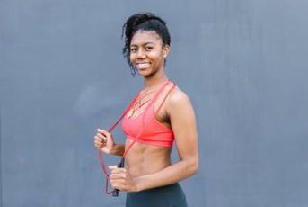 智能跳绳改变传统跳绳的运动模式