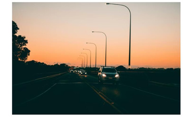 5G+智慧灯杆融合共生