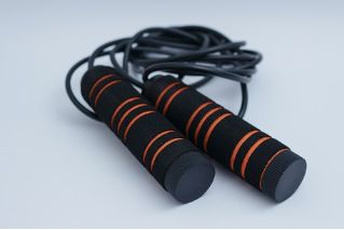 智能跳绳解决人们运动传统的难题